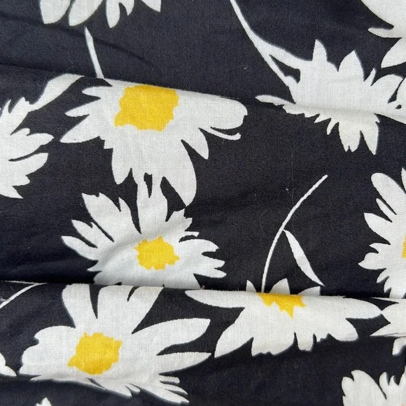 Superdown black off the shoulder daisy ruched mini dress - Picture 6 of 8